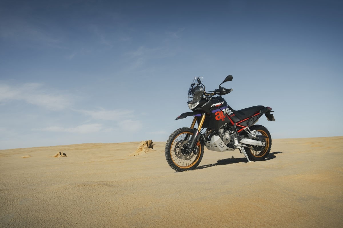 Aprilia Tuareg Rally 660: il ritorno di una leggenda, più cattiva e pronta al deserto +VIDEO+